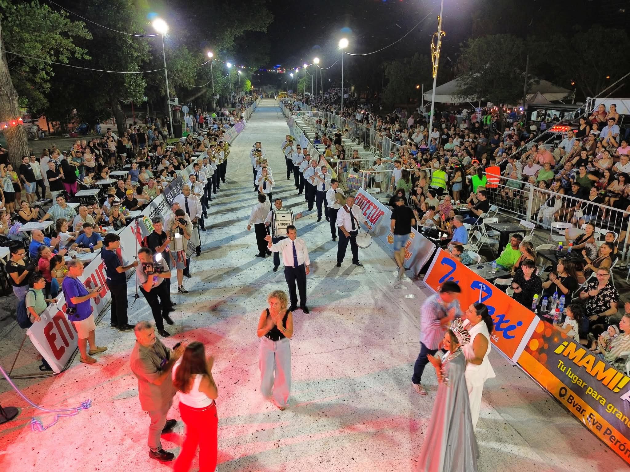 La Banda Municipal de Música “Sebastián Ingrao” estuvo presente en el inicio del Carnaval