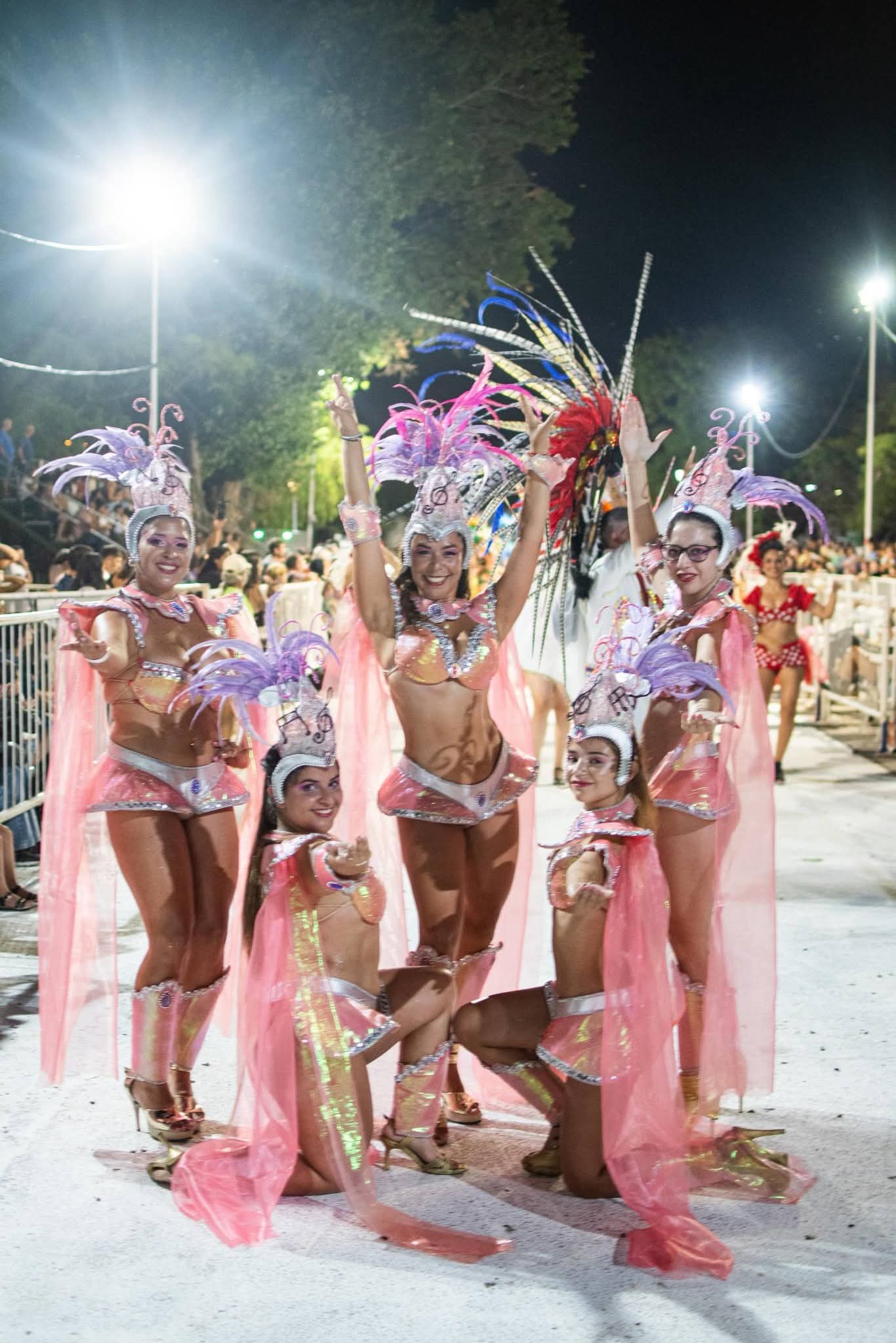 Exitosa Segunda Noche de Carnaval