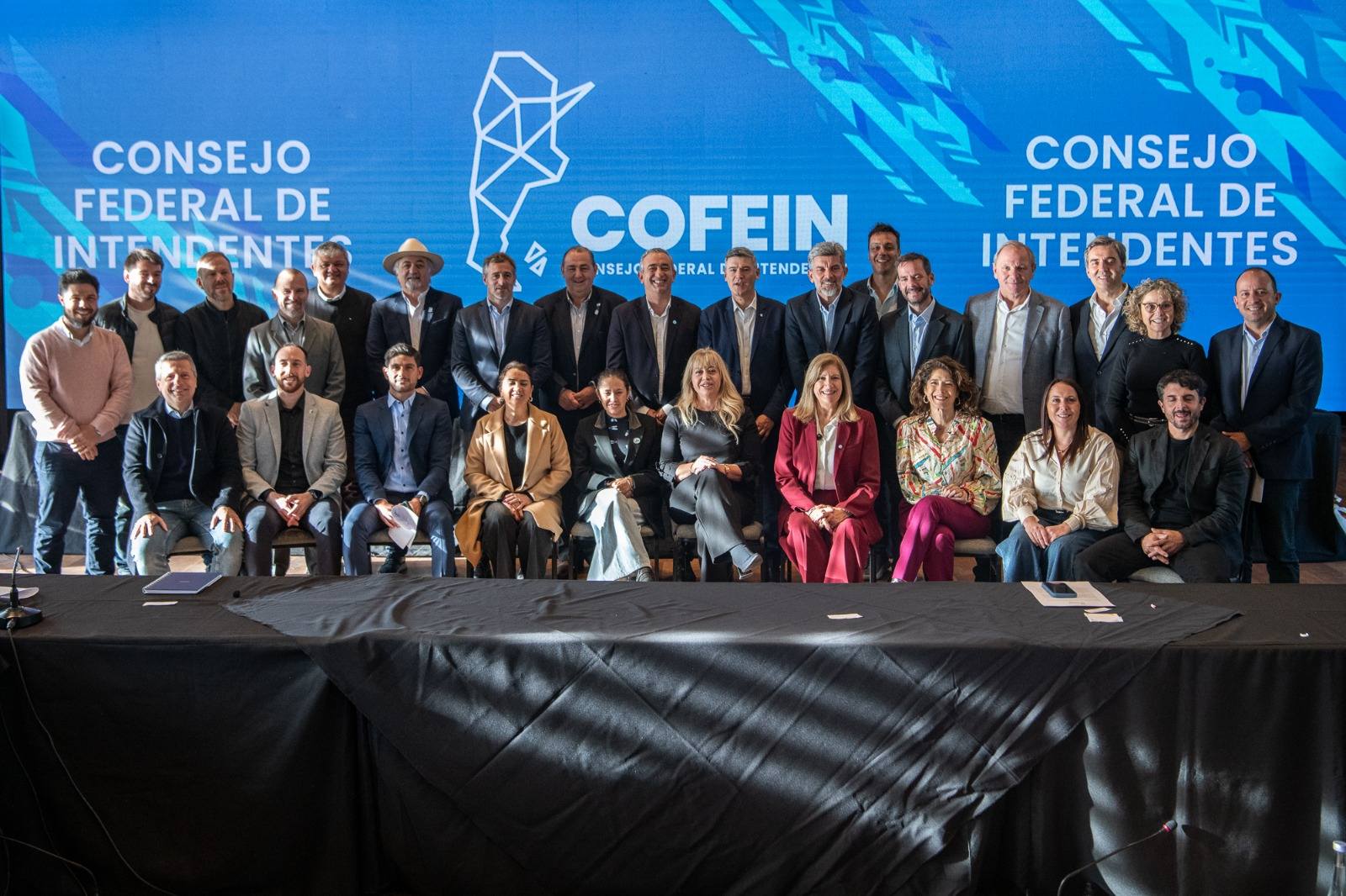 Castagnino Participó de un Encuentro del Cofein en Rosario