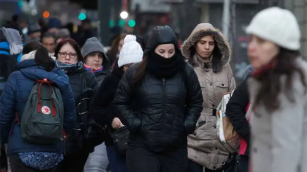 La ola polar persistirá varios días y anticipan temperaturas hasta 10 grados bajo lo normal
