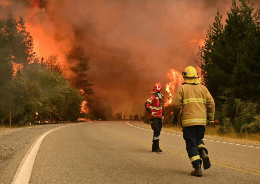 Situación extrema por los incendios en Chubut: “Es la peor tragedia ambiental en 20 años”, aseguran las autoridades