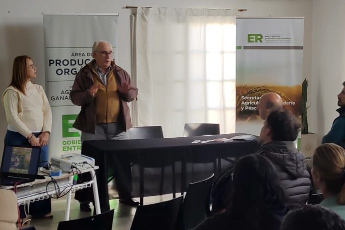 Realizaron en Victoria una jornada taller sobre producción de miel orgánica y valor agregado