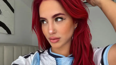 Flor Vigna impactó con una jugada sesión de fotos y un guiño a la Selección Argentina