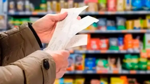 La canasta básica aumentó 2,2% en junio y una familia necesitó más de $1.530.000 para no ser pobre