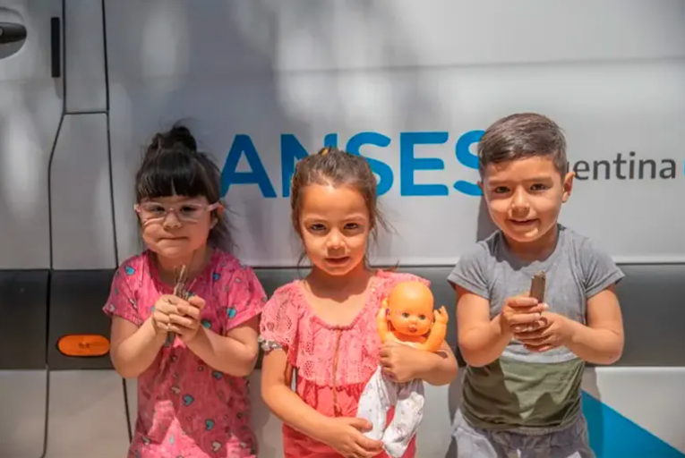 AUH: quiénes dejarán de cobrar la asignación en julio y cuáles son los motivos