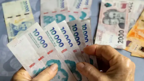 El Gobierno impulsa un piso salarial de $1.070.000 para los acuerdos paritarios
