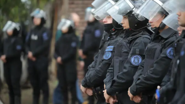 Nuevas escalas salariales para las fuerzas federales: quiénes cobrarán más desde septiembre