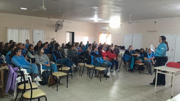 Capacitación para el Personal Auxiliar de los Jardines Maternales Municipales