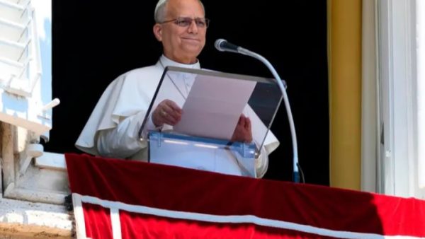 El papa León XIV expresó su preocupación por la crisis migratoria en Ceuta