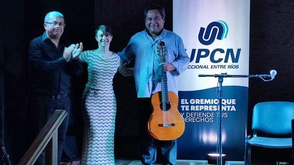 Guitarras del Mundo tuvo una gran convocatoria en su primera presentación en Victoria