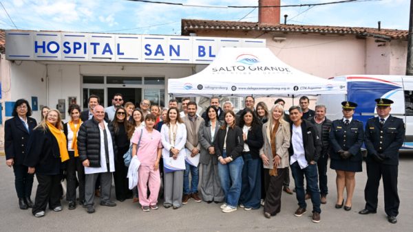 Aluani entregó equipamiento médico de alta complejidad para el Hospital San Blas