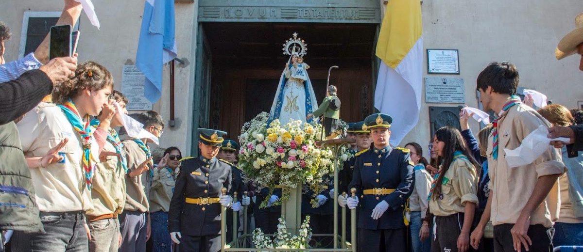 Así vivimos la Procesión por Nuestra Señora de Aránzazu