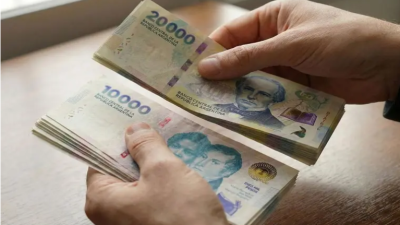 El Gobierno fijó el nuevo salario mínimo: tendrá aumentos mensuales hasta alcanzar los $437.000