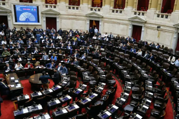 Diputados: fracasó la sesión para rechazar el DNU 70 de Milei por falta de quórum